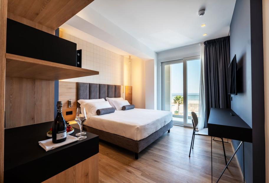 hotelsportingriccione en rooms 012