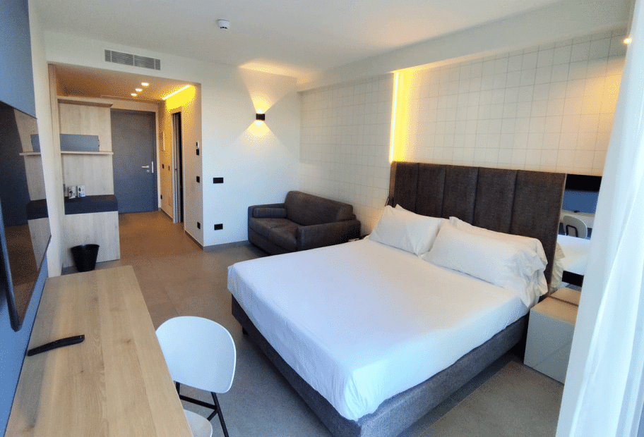 hotelsportingriccione en rooms 018